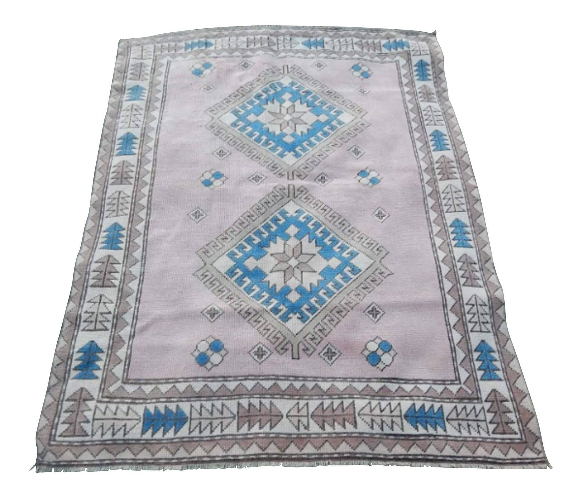 Vintage Turkish Oushak rug 155x190 cm