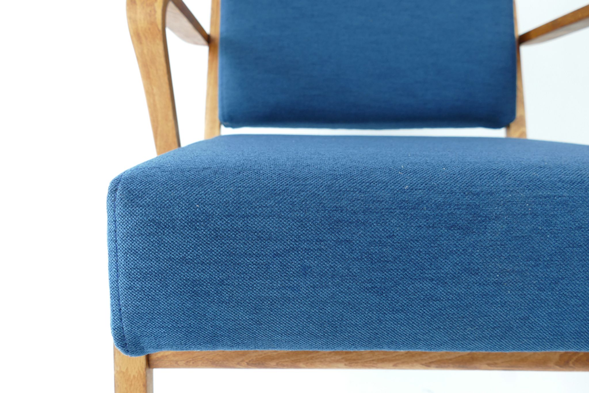 Pair of armchairs par Selman Selmanagic pour Veb Deutsche Werkstätten Hellerau