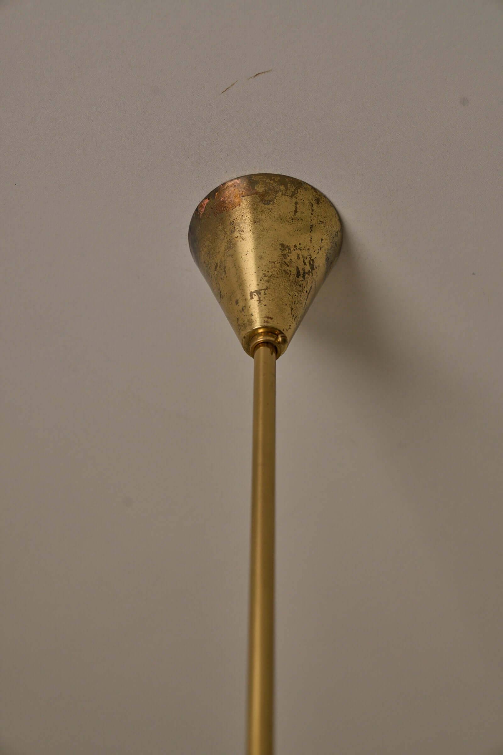 Lustre moderne du milieu du siècle en laiton et jaune