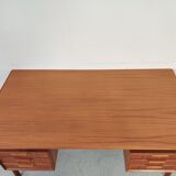 Teak desk by Gunni Omann "model 75" for Omann Jun, Dänemark 1960s