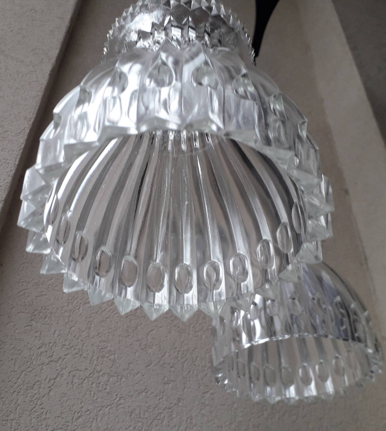 Philips chandelier suspension