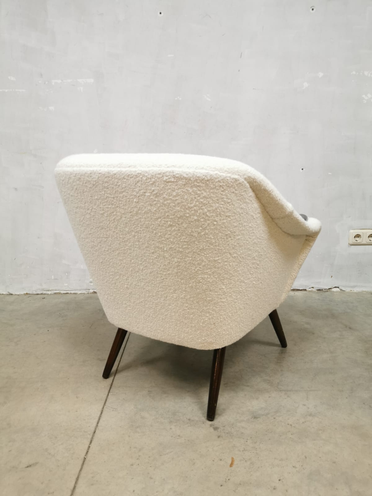 Vintage design cocktail armchair ‘Teddy’