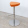 Tabouret haut pivotant réglable orange