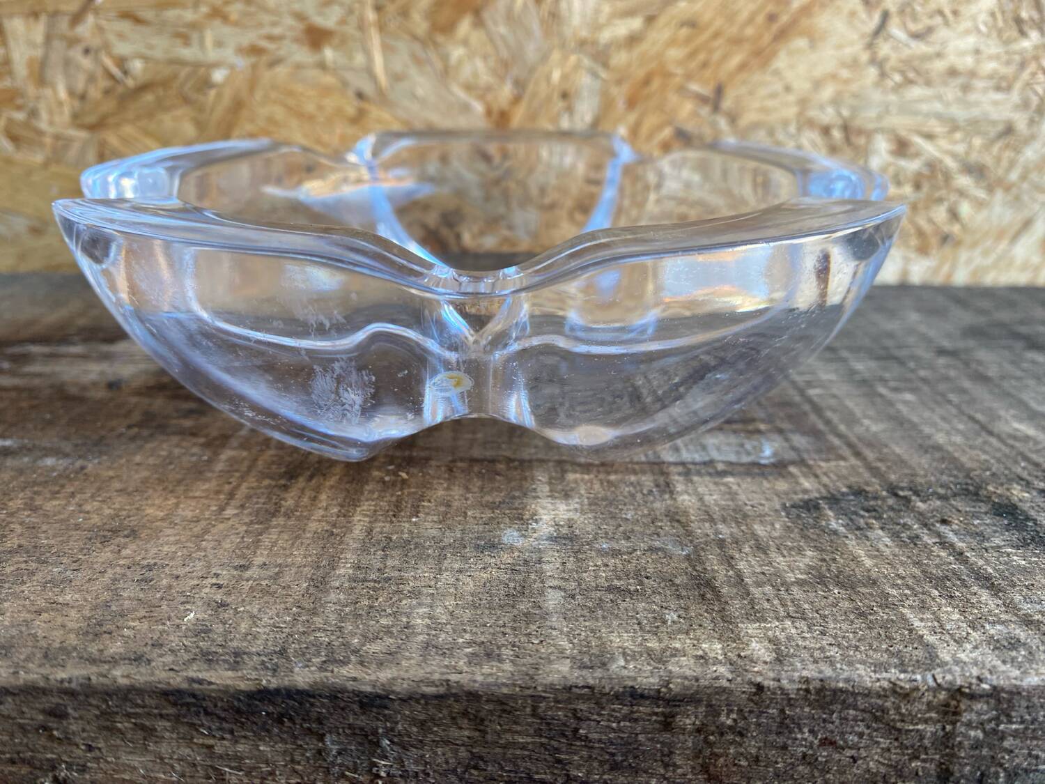 Vintage daum crystal petal shaped ashtray pocket video #d9