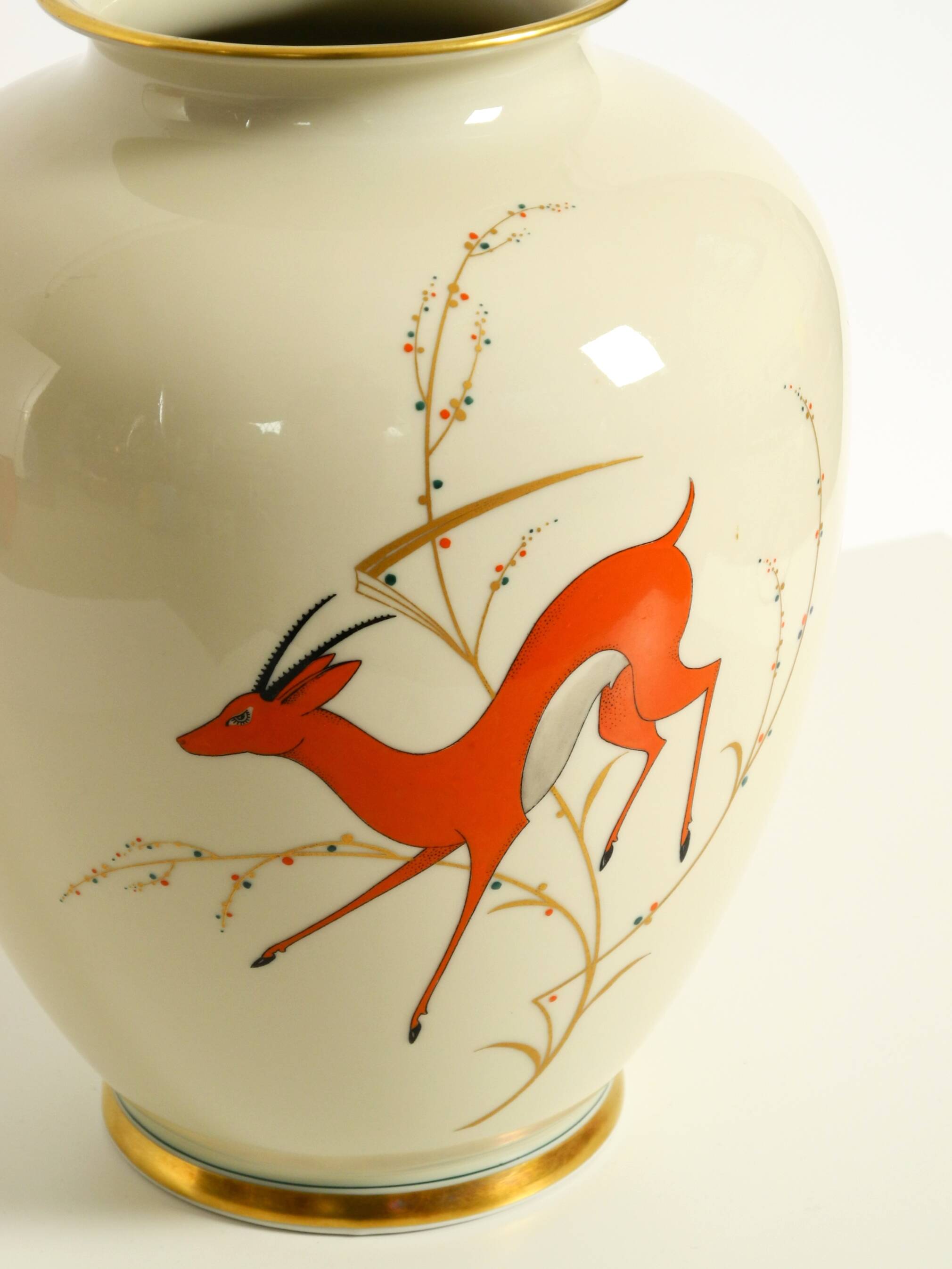 40s porcelain vase with handpainted wildlife motifs from PMR Bavaria Jaeger