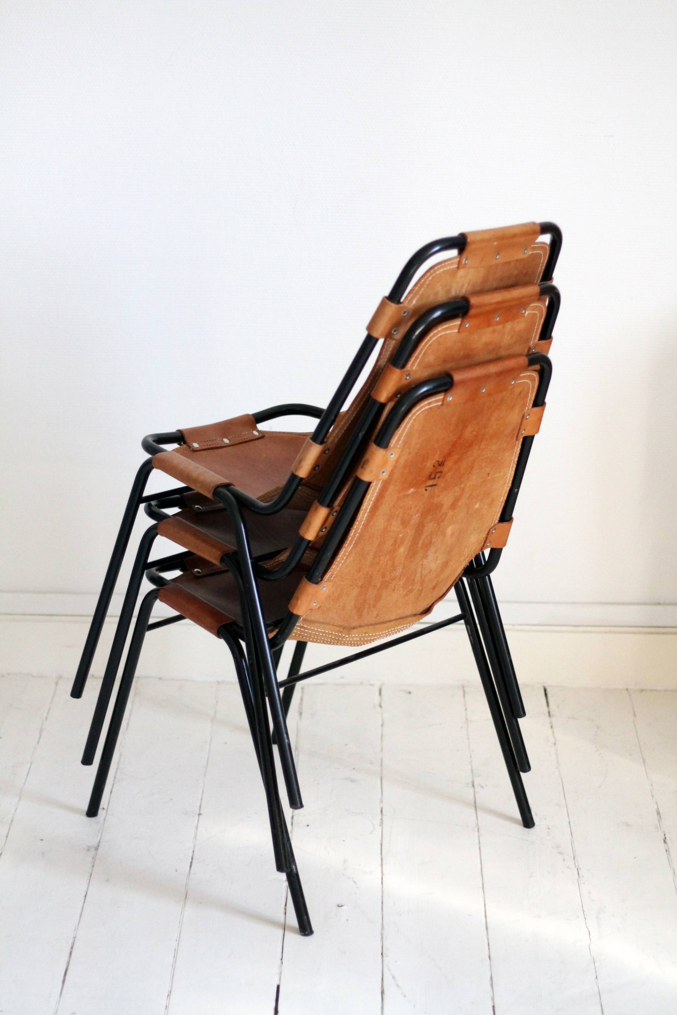 Lot 3 chaises Charlotte Perriand Les Arcs