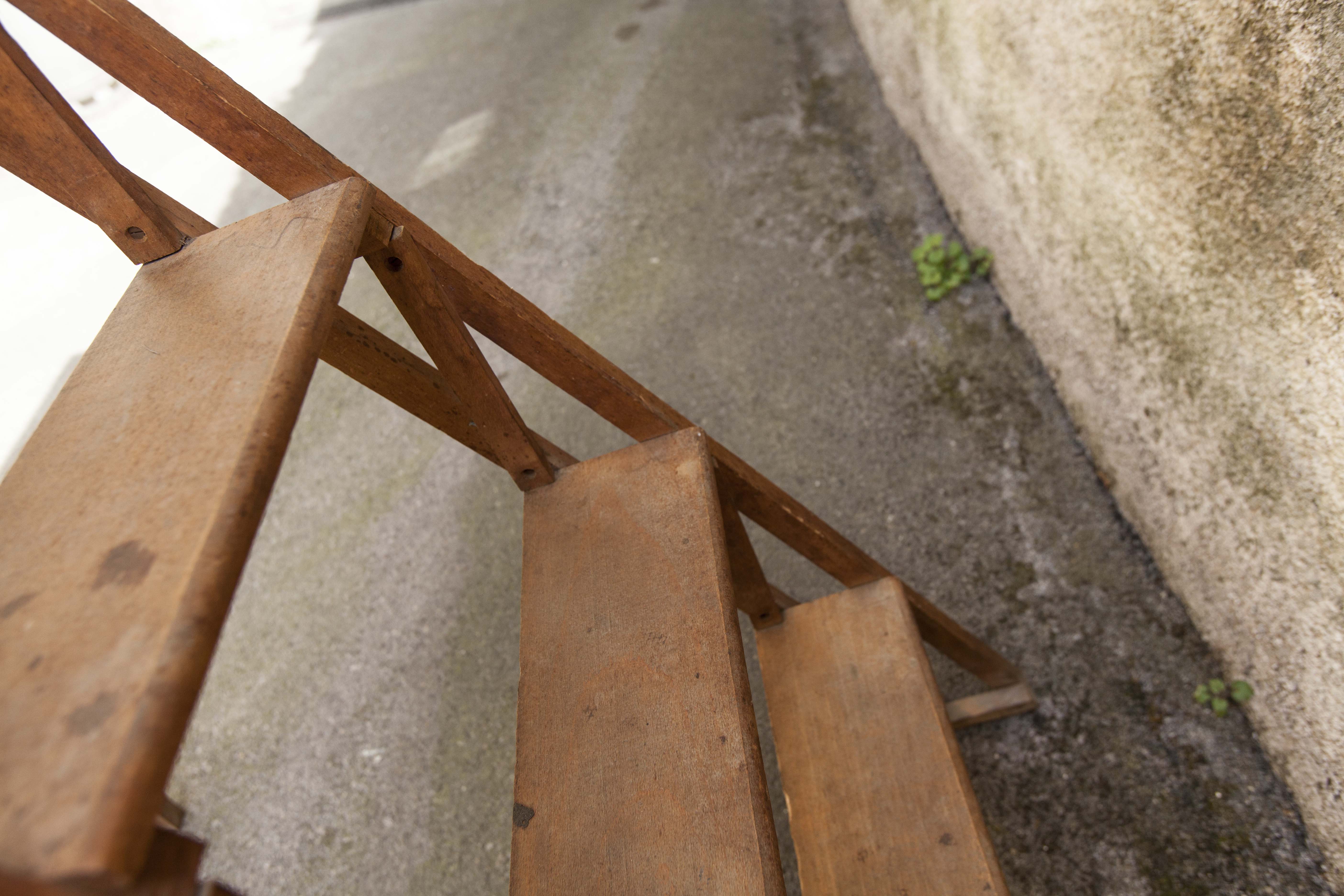 Painter 50s wooden stepladder