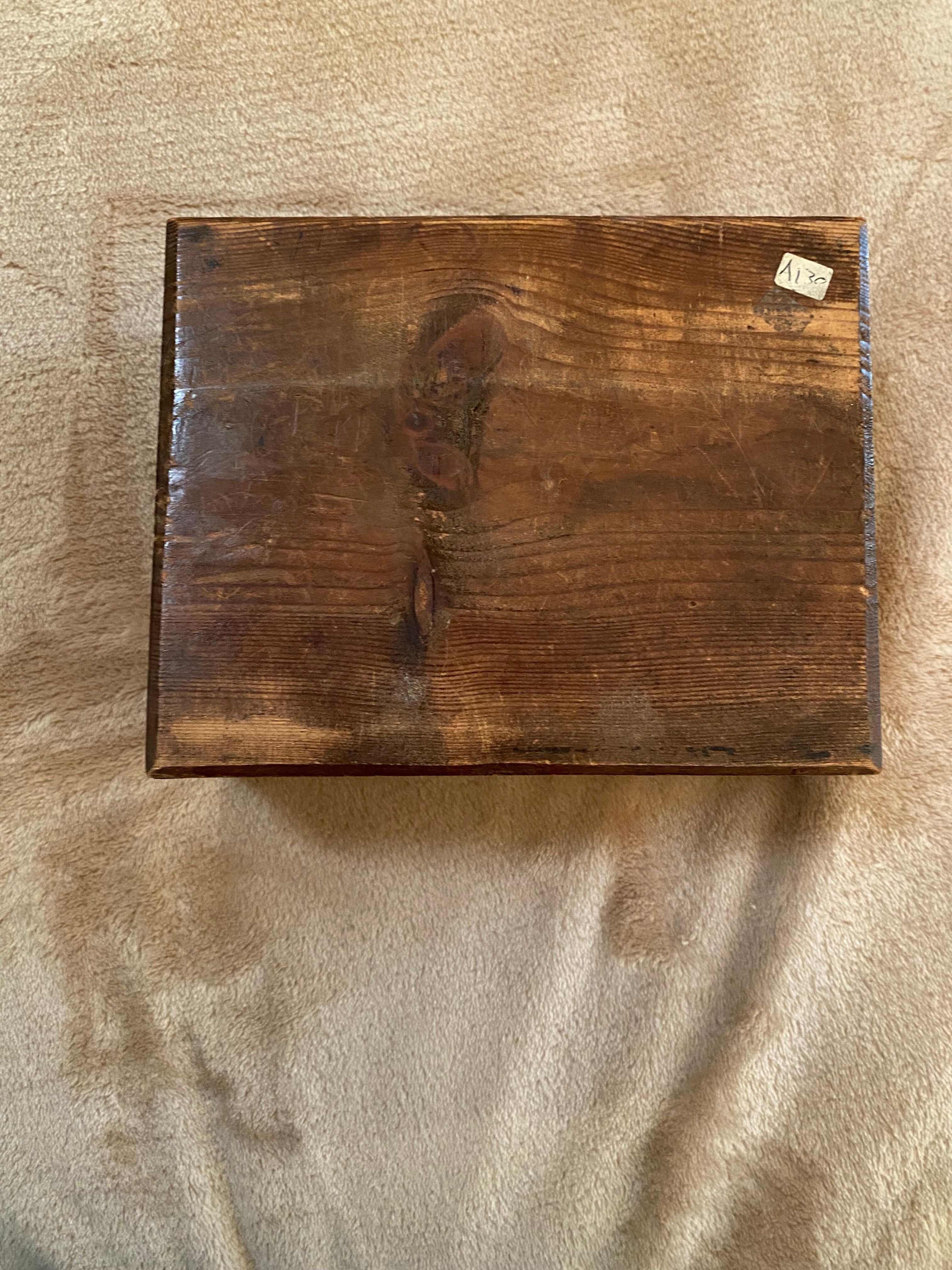 Wooden jewelry box, British Victorian era