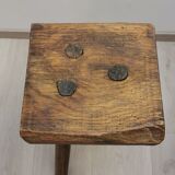 Tabouret bois ancien tripodes