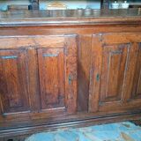 Grand Buffet Antique Du 17ème Siècle En Noyer Du Nord De l'Italie