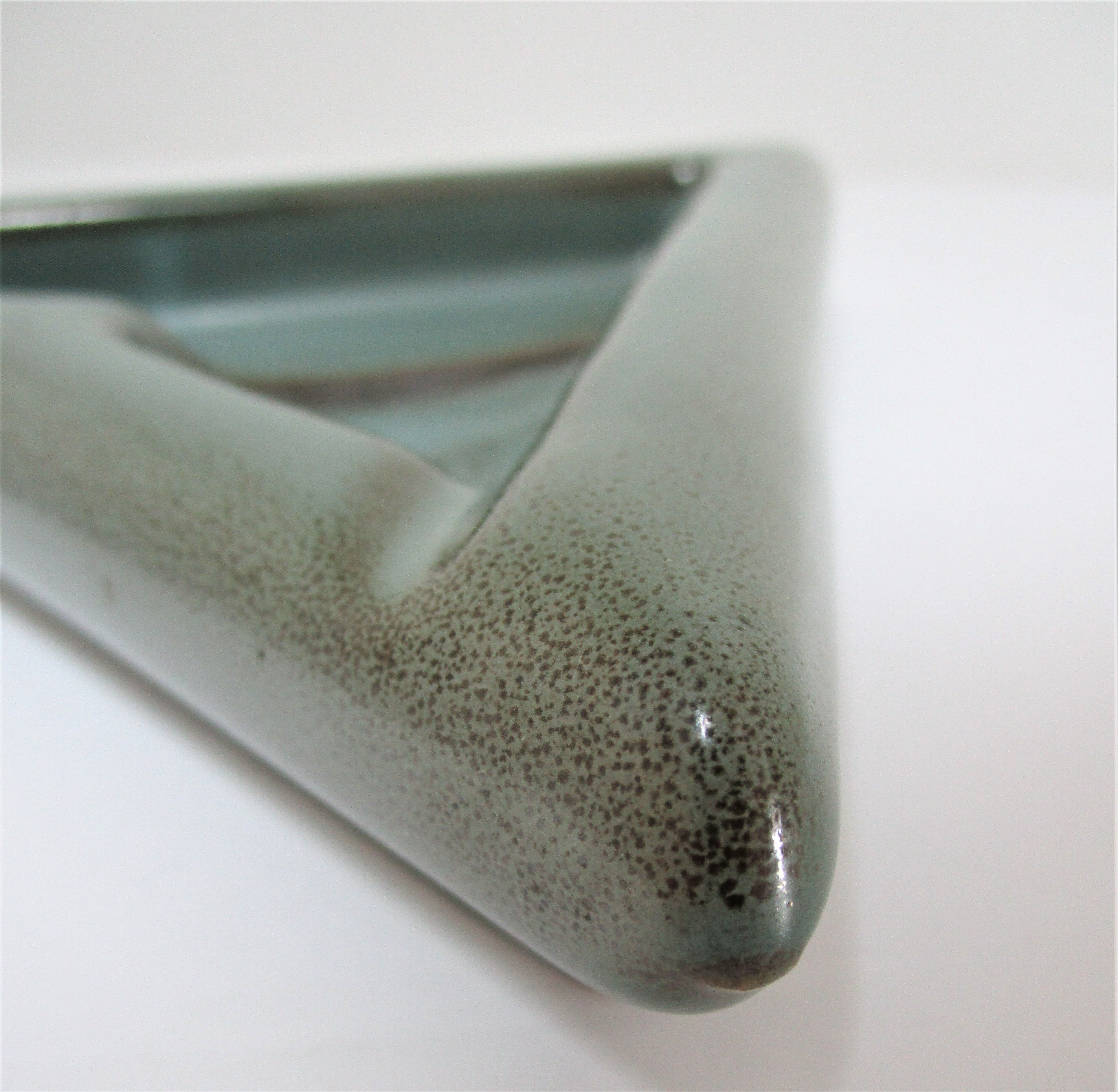 Triangular ceramic ashtray villeroy & boch