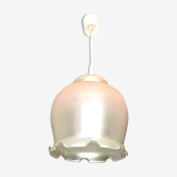 Suspension verre dépoli à volants rose nacré 1960