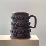 Accolay stoneware cup.