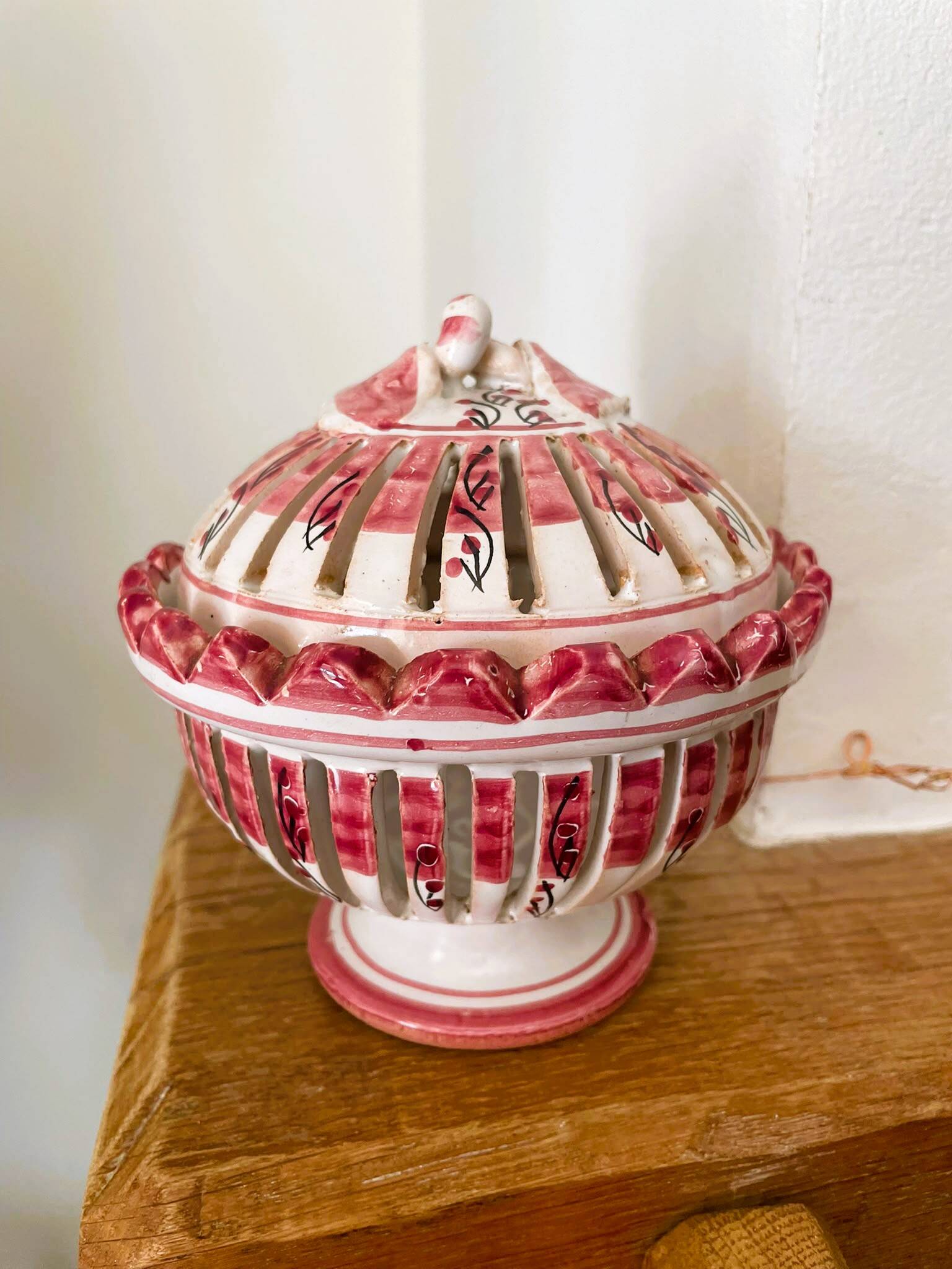 Vintage pierced porcelain bonbonnière