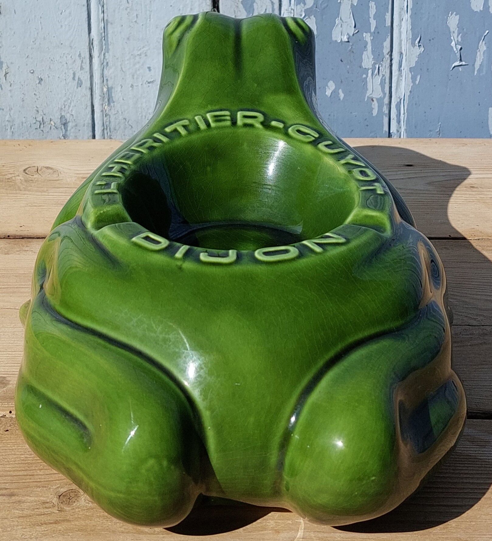 Advertising frog ashtray The heir - Guyot Dijon