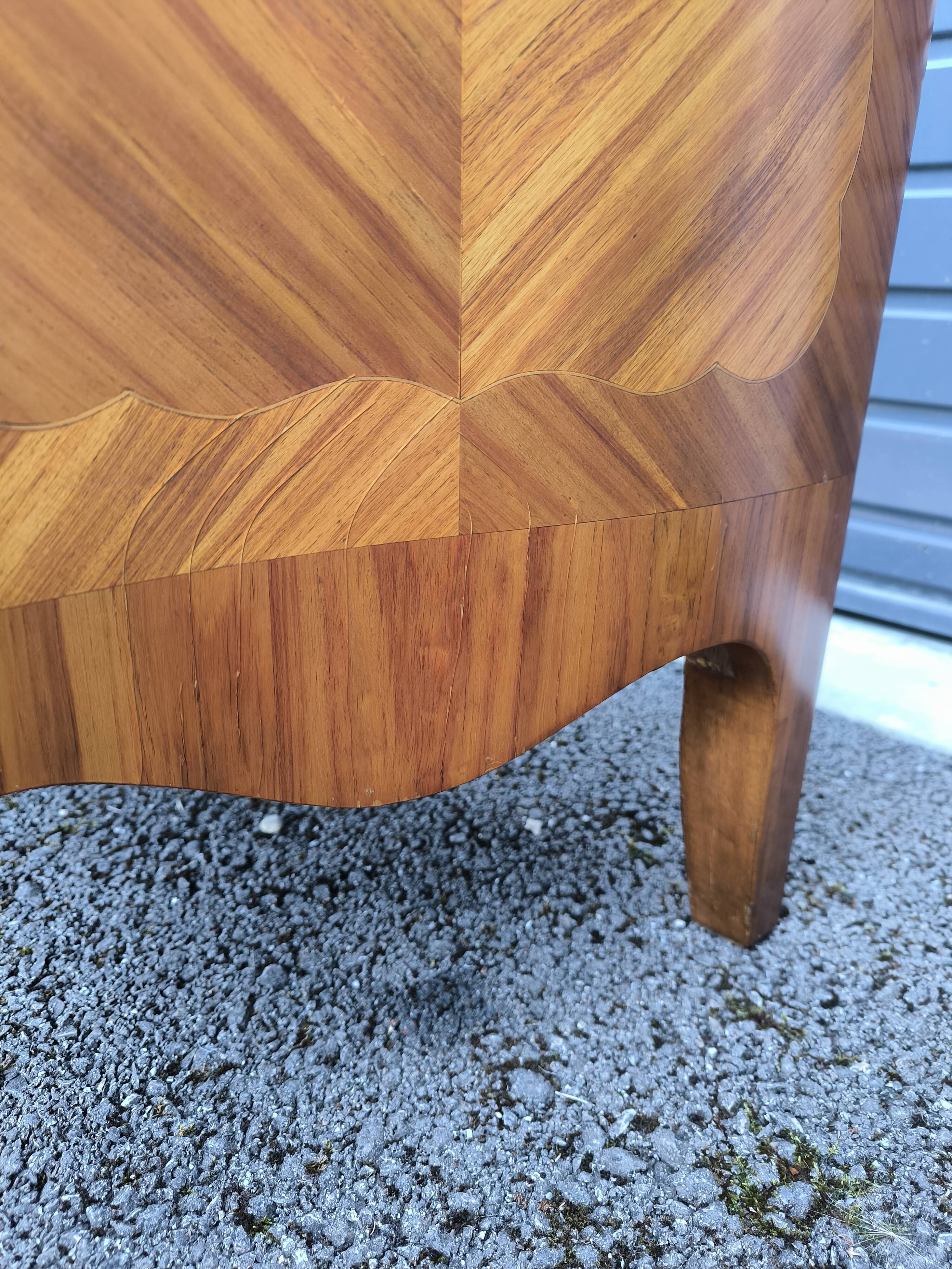 Louis XV style chest of drawers