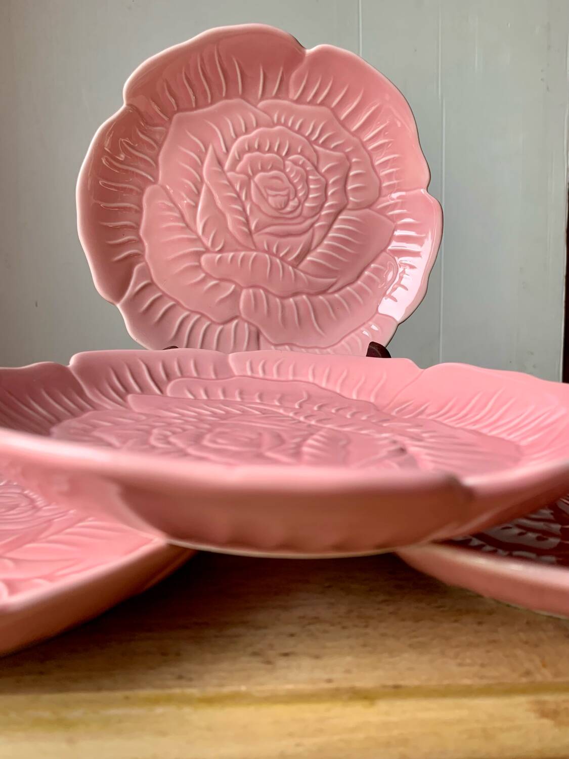 4 vintage rose shaped barbotine plates