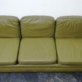 Canapé Jansen cuir vert olive France 1970