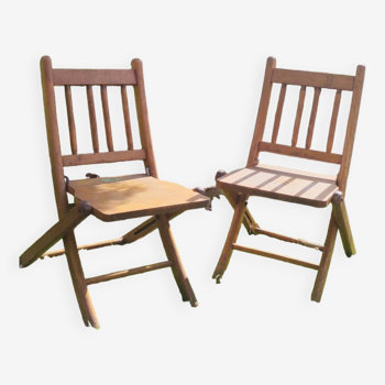 Chaises enfants en bois