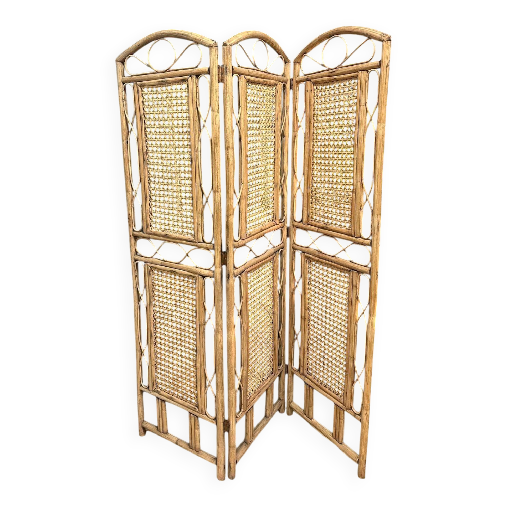 Wicker and cane screen