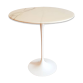 Side table in marble of carrara, designed by Eero Saarinen Knoll