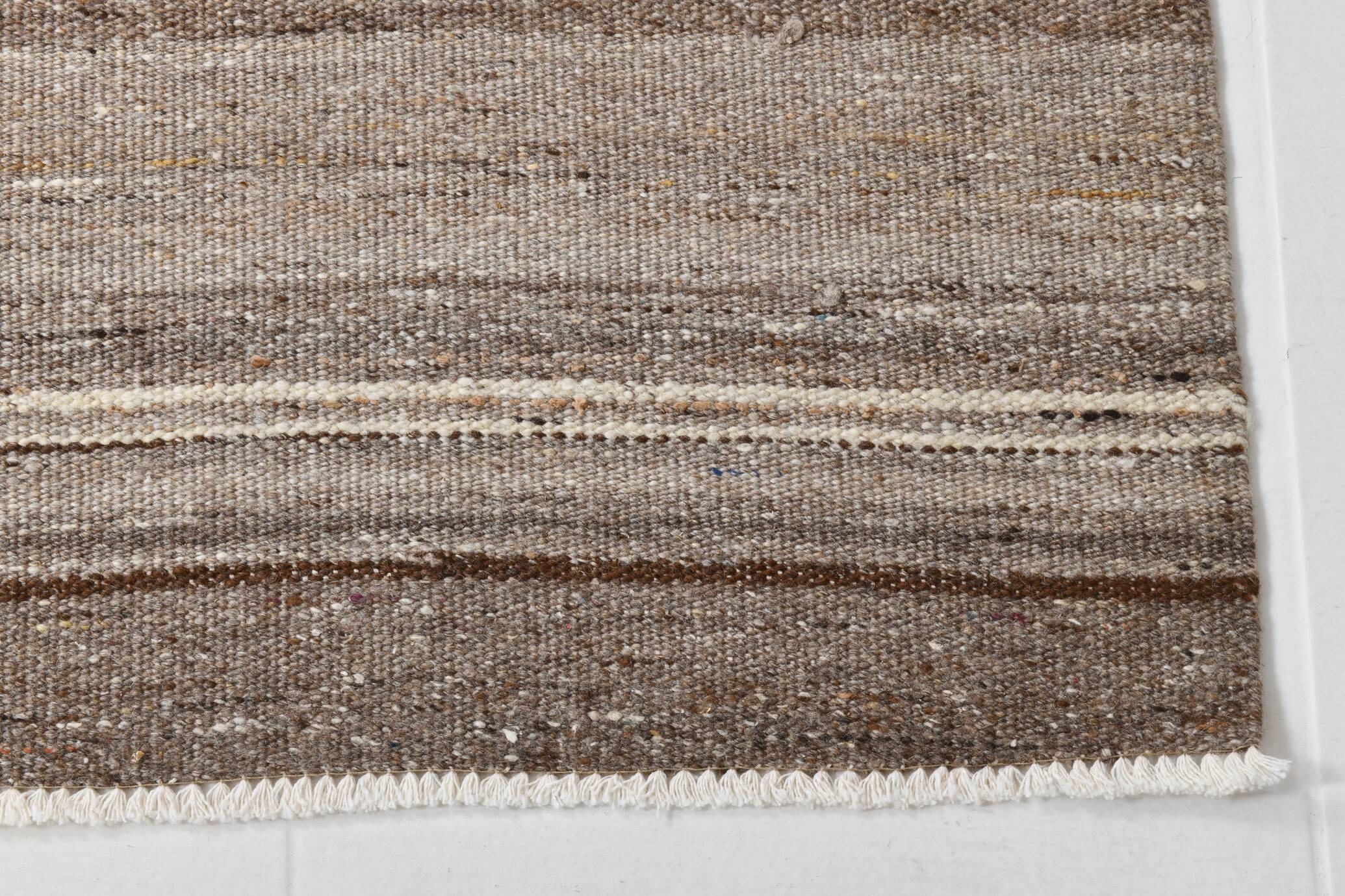 6x10 Brown and Beige Living Room Kilim Rug, 199x306Cm