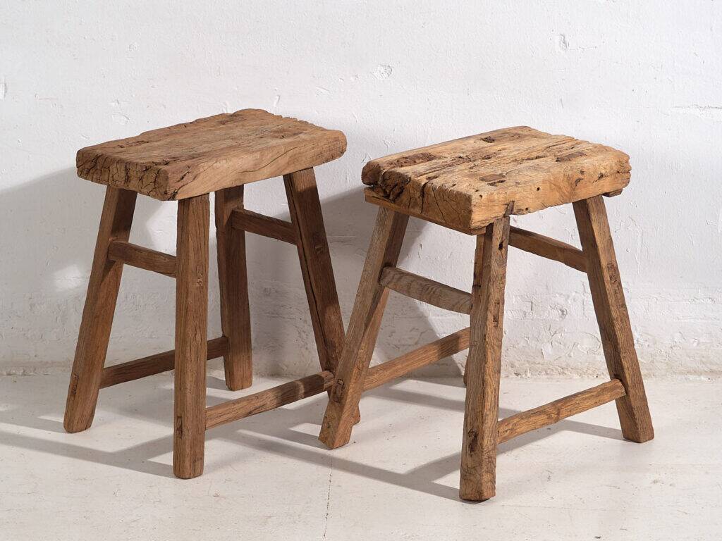 Antique solid wood stools (circa 1900). Set of 2 pieces no. 2.