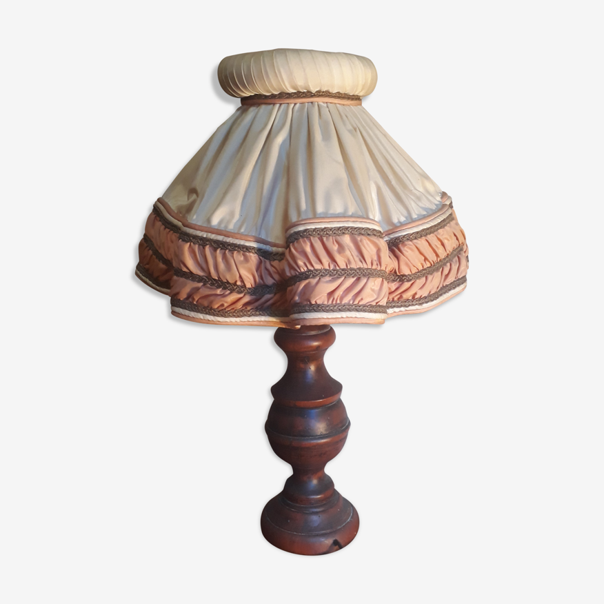 Lampe en bois tourné et abat jour 1930 tissus et gallon | Selency