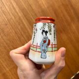 Japanese salt and pepper shaker