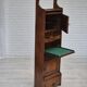 Armoire murale, bon état d'origine, bois de chêne, années 50, design scandinave