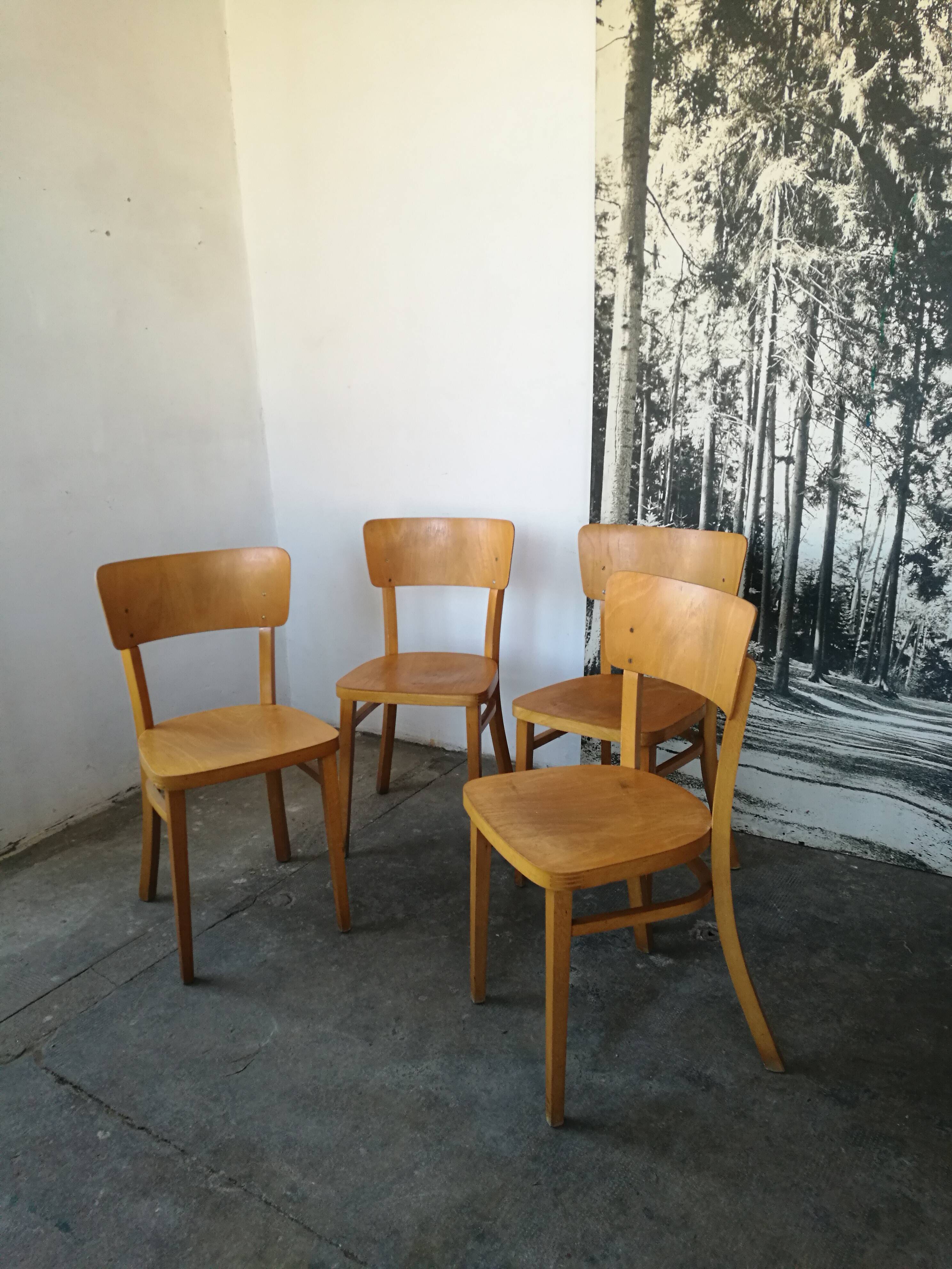 Set of 4 Thonet bistro chairs