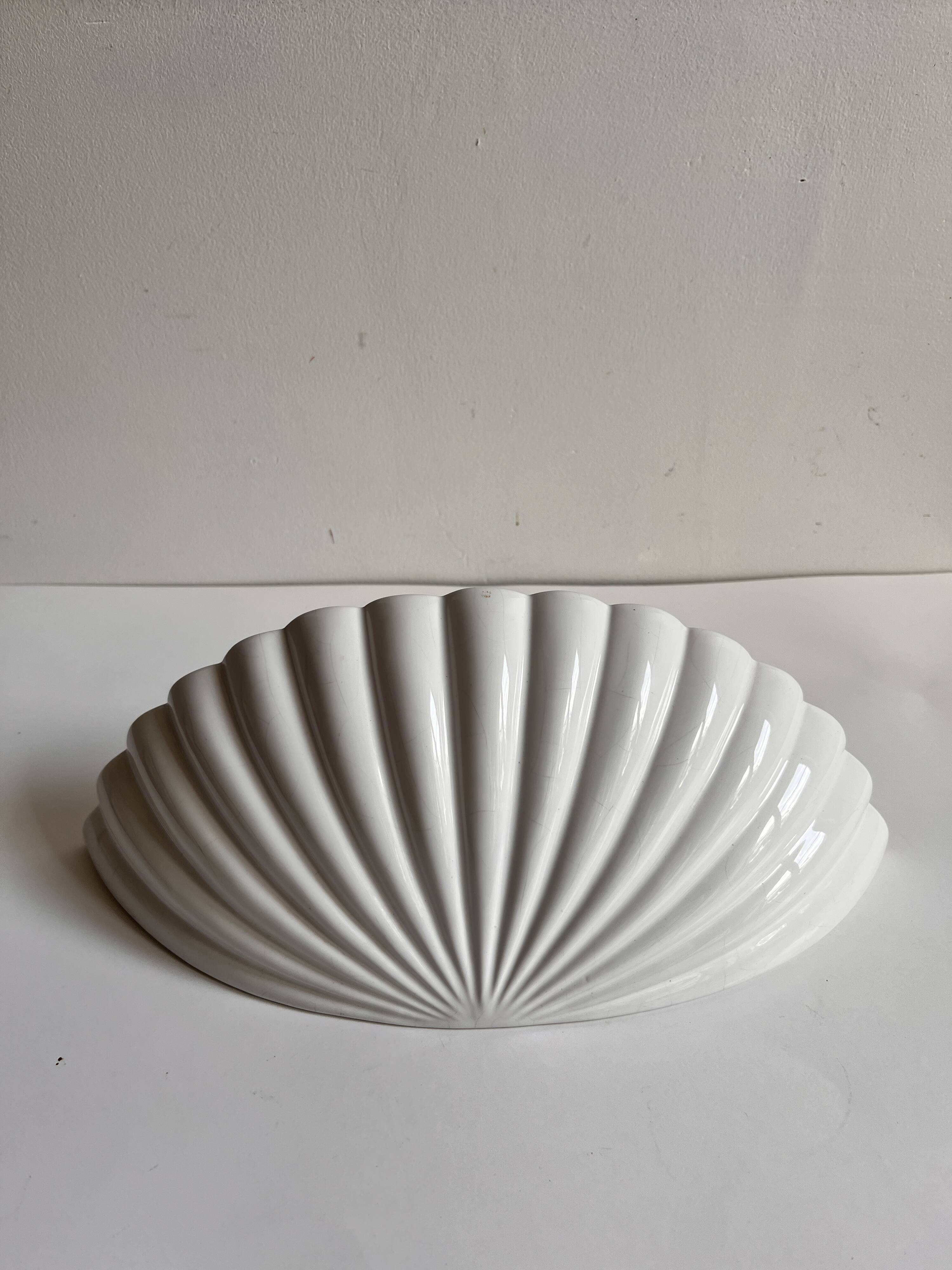 Shell-shaped ceramic wall light Italian