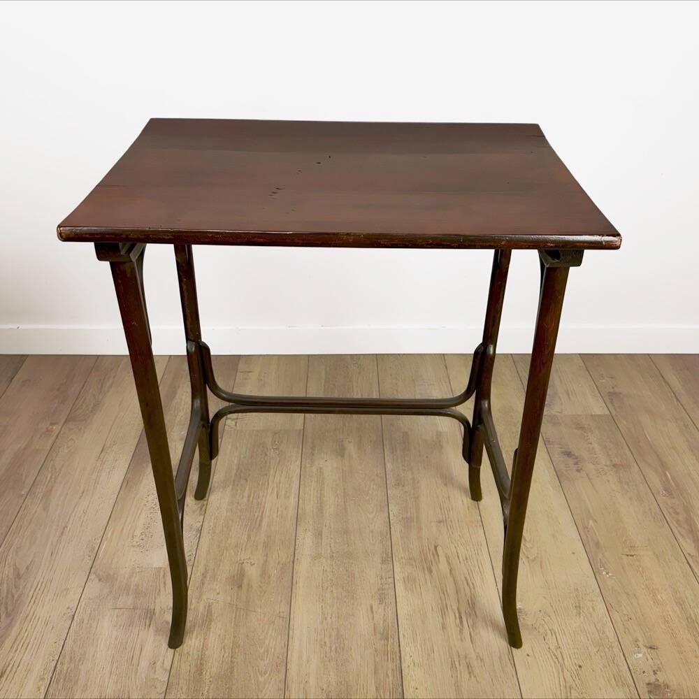 Nest tables Thonet No. 10 Art Nouveau 1900