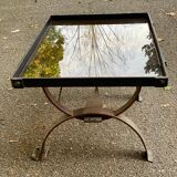 Table basse vintage en fer forgé et verre