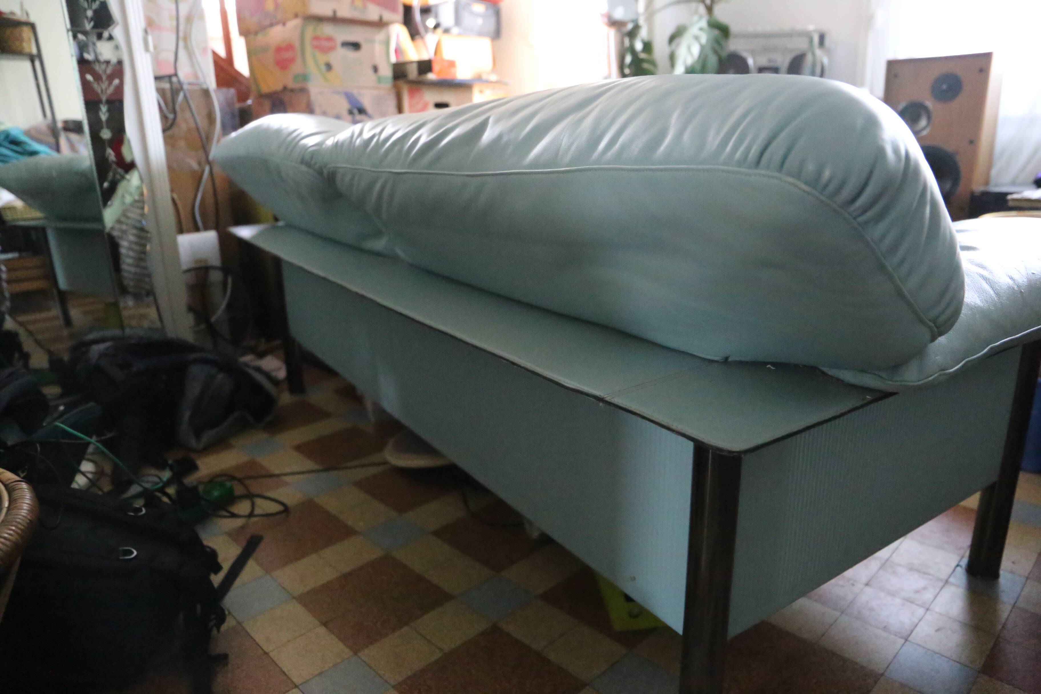 Pausa Armchair by Poltrona Frau, 1990