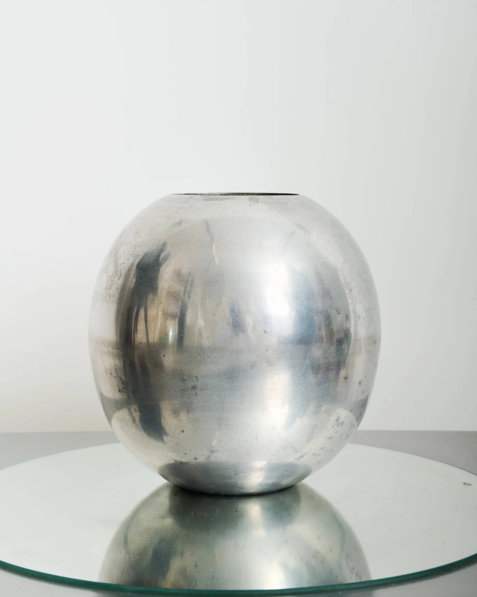 Sphere ball vase in cast aluminium, 1970