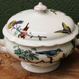 Pillivuyt porcelain tureen, gold medal 1867