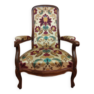Voltaire armchair in walnut from the 19th Empire
