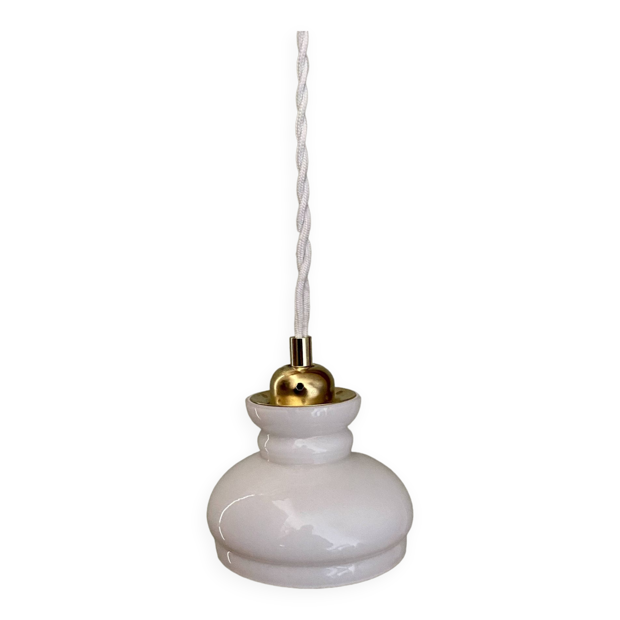 Vintage lampshade pendant light in white opaline