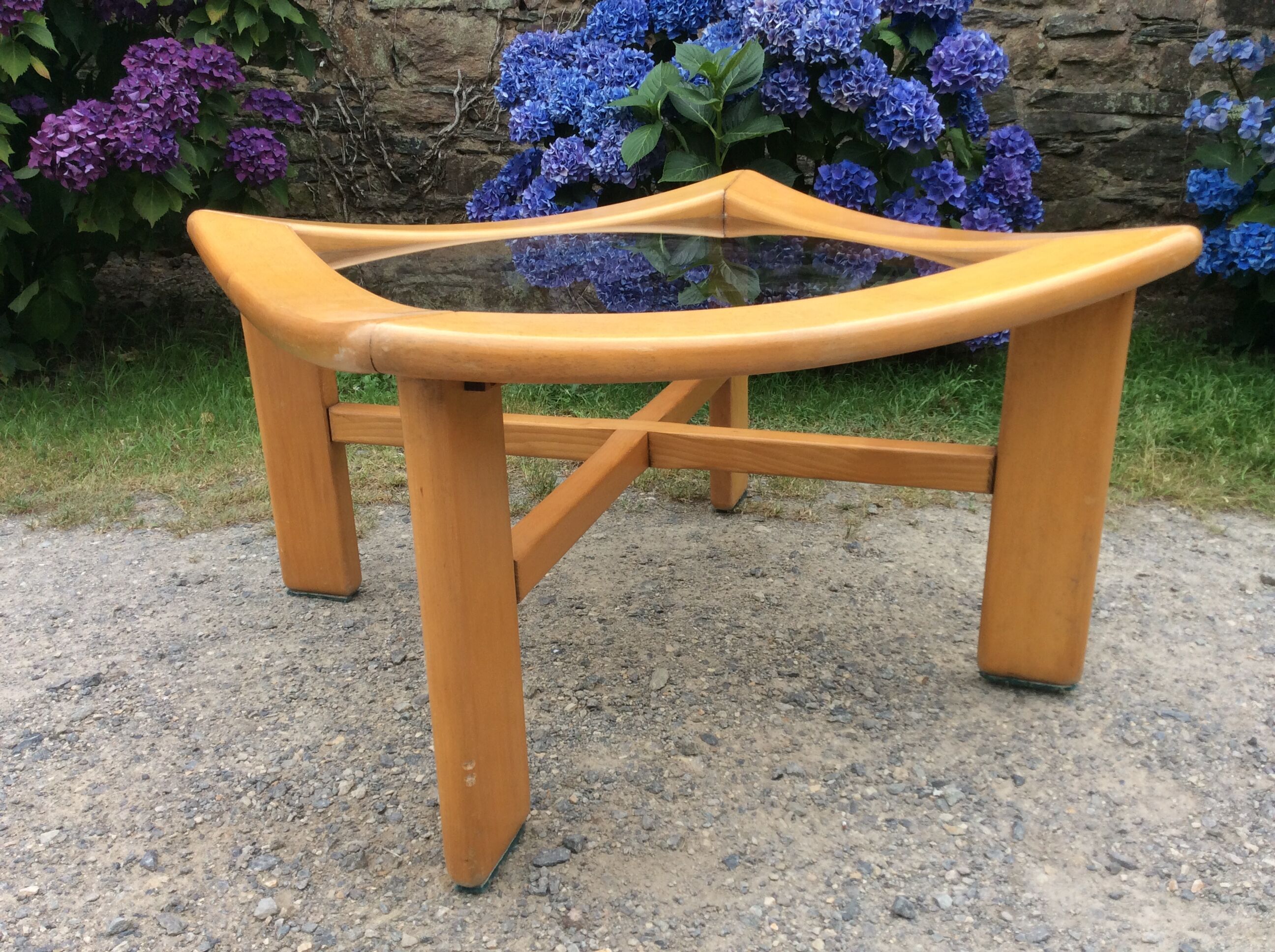 Vintage Scandinavian design coffee table in solid beech.