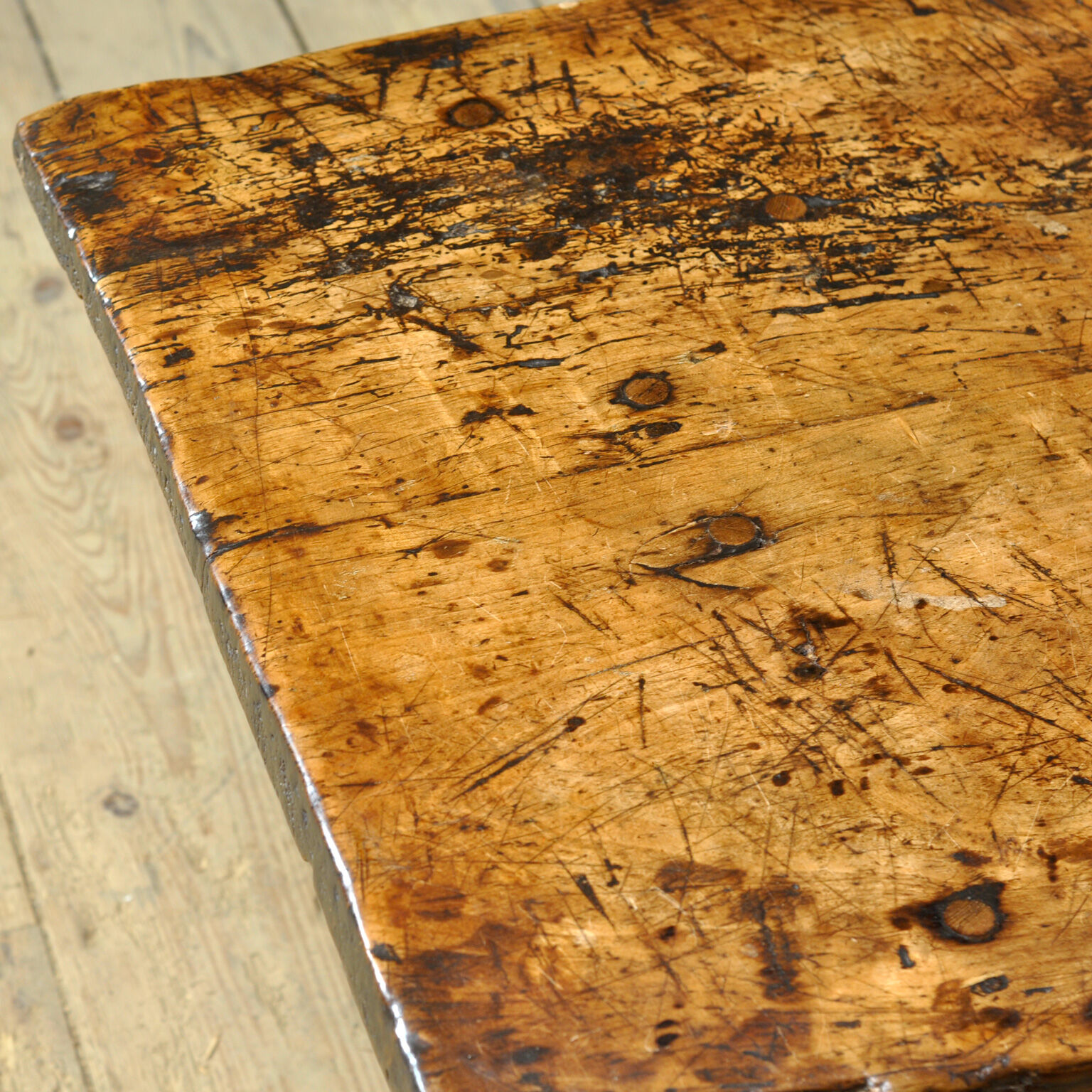 Spanish chestnut table, 17th/18th century