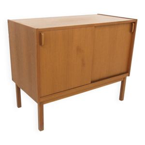 Commode scandinave en