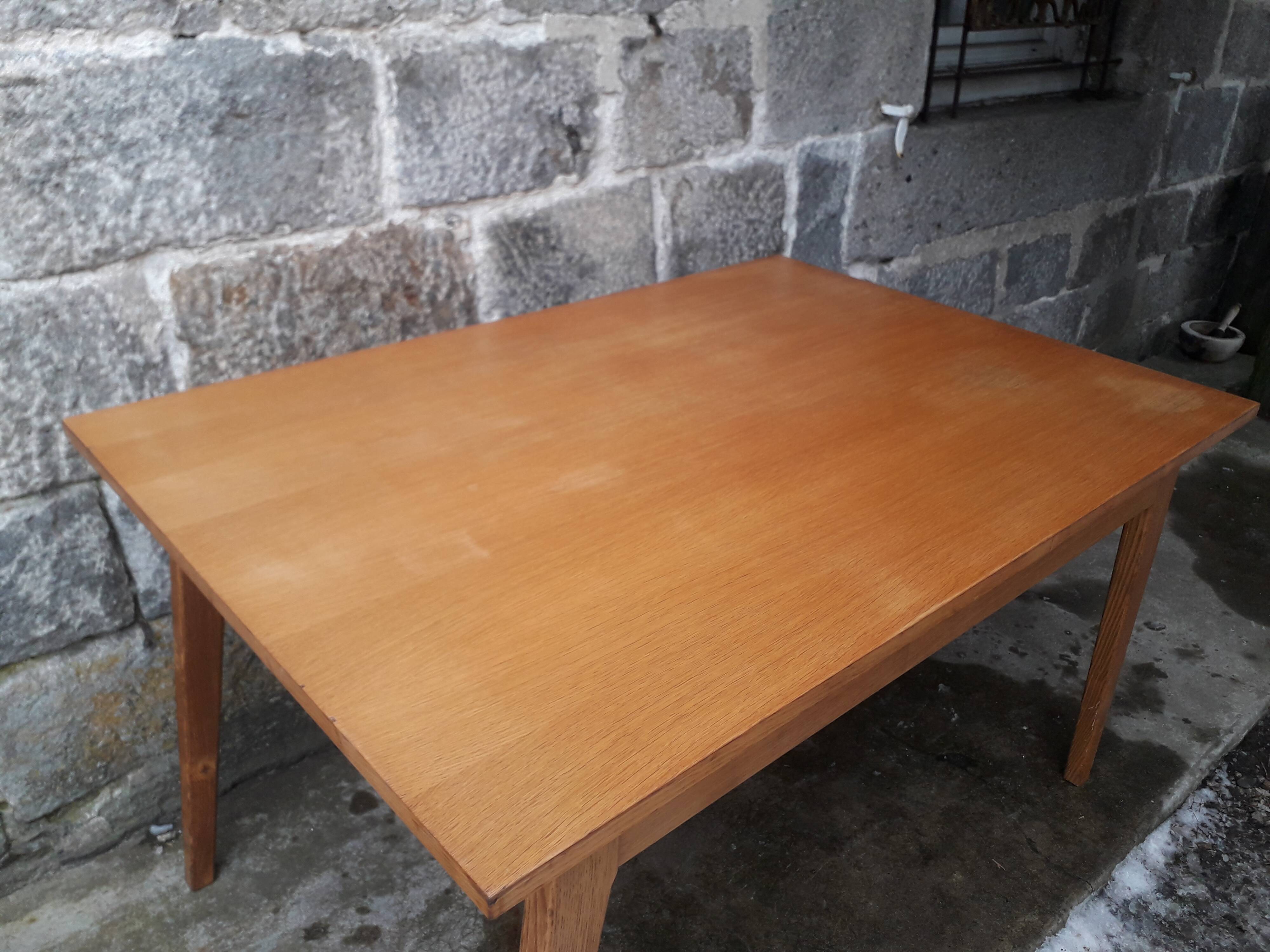 Table à manger années 50 pieds compas
