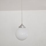 Opaline suspension