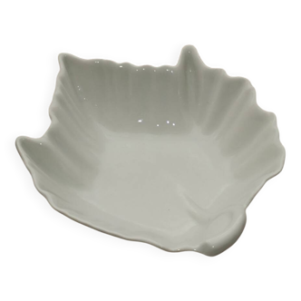 Numbered porcelain leaf pocket emptier