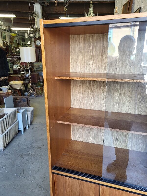 Showcase cabinet 1950/1960