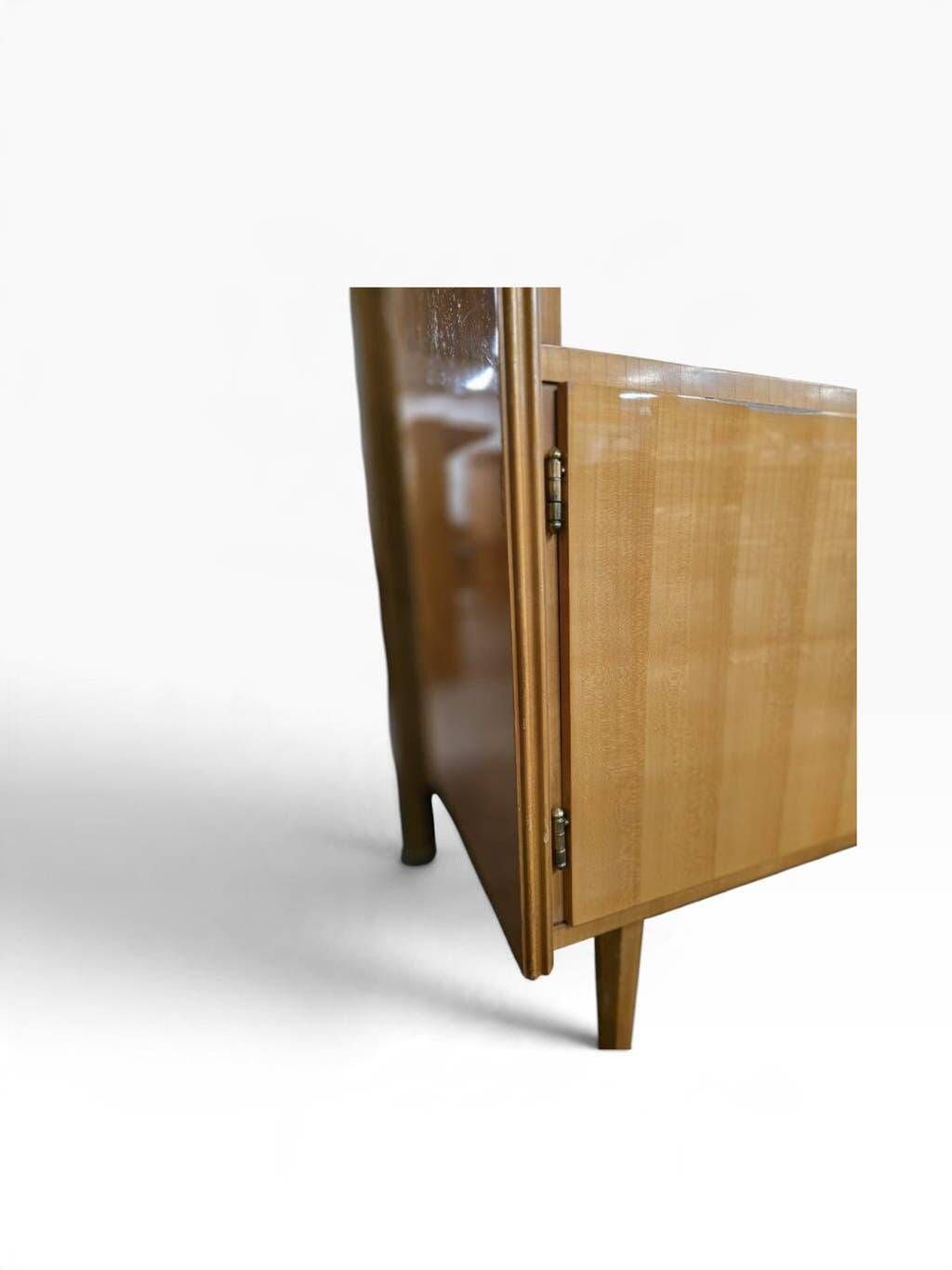 Vintage wooden display cabinet / multi-level display / bar furniture
