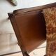 Grand fauteuil de style Louis XVI