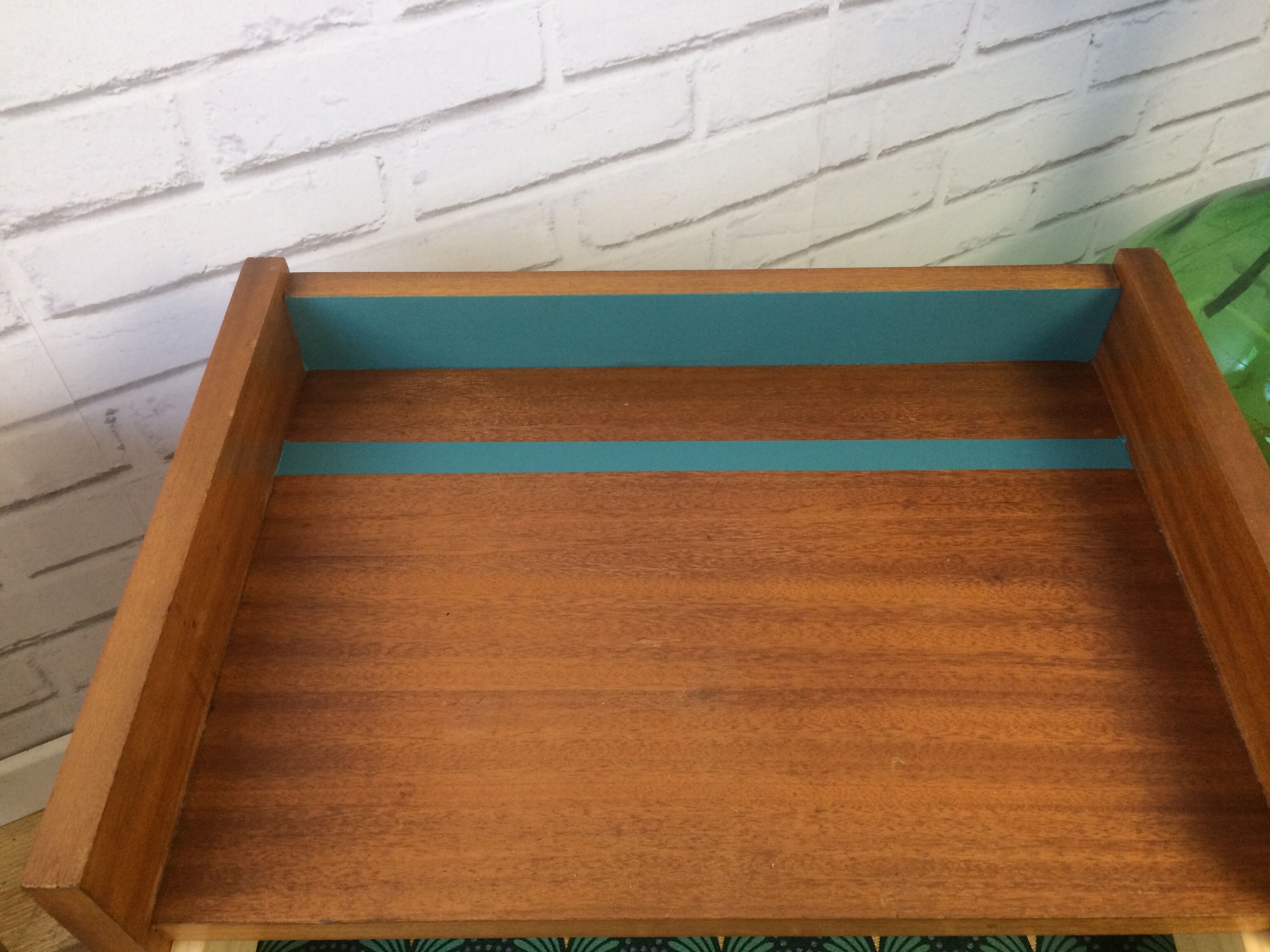 Set of pair of night tables