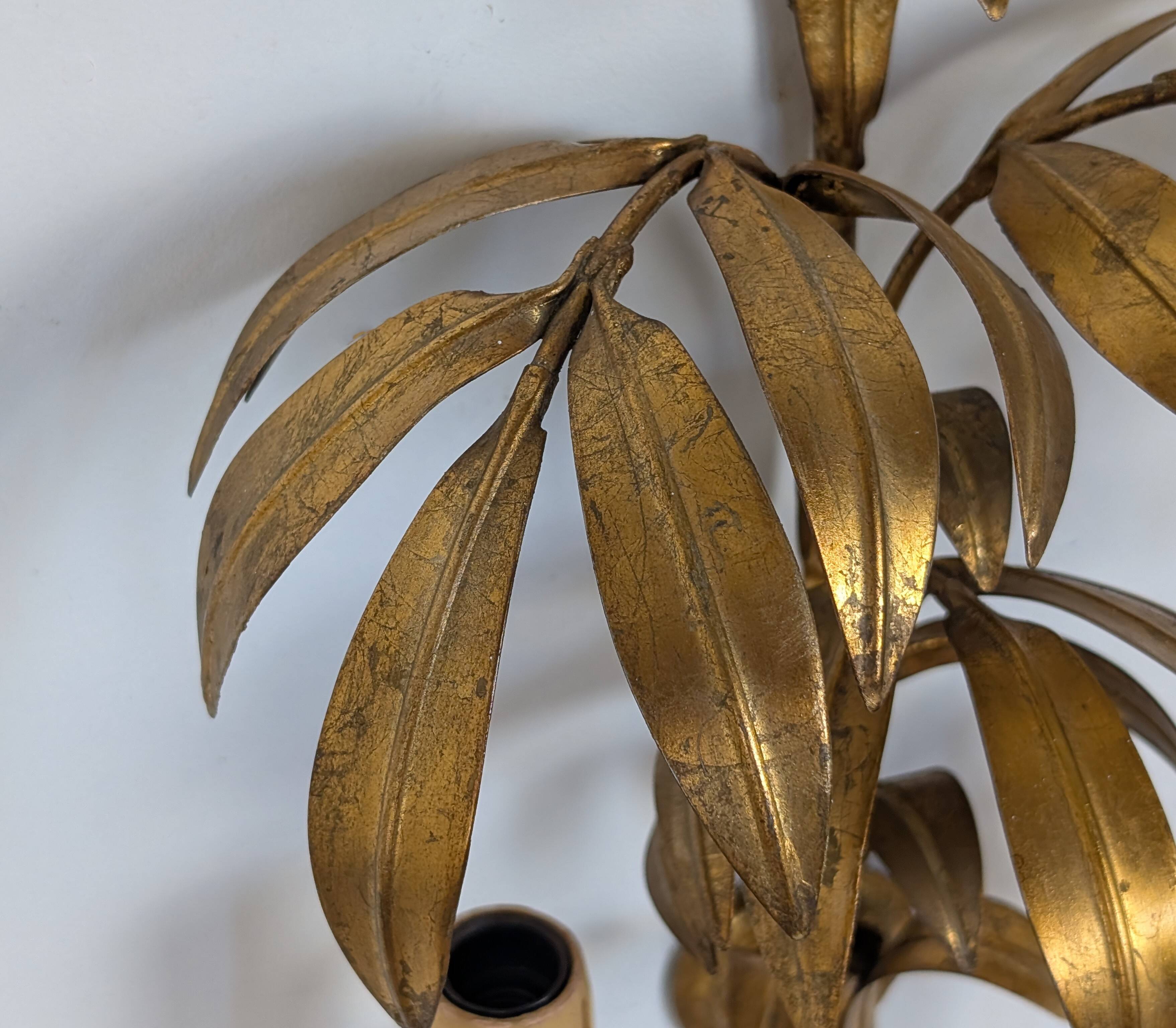 Applique feuilles dorées